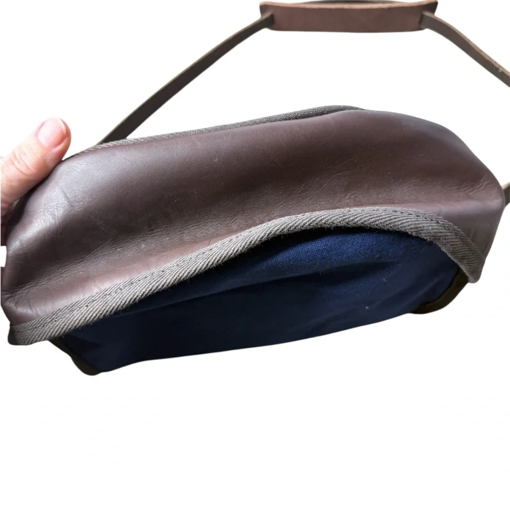 Duluth‎ Pack Medium Deluxe Shell Purse - Navy Leather Blue